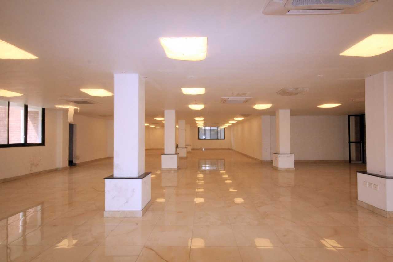 Chohan Offer commercial building For Rent Gulberg Jail Road